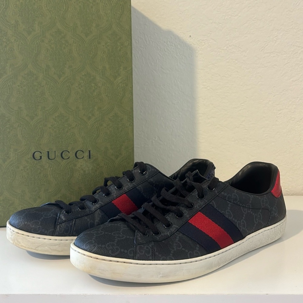 Gucci Sneakers Size 9.5